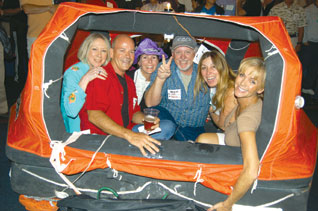Downwind Marine Welcomes Cruisers with Seminars, Get-togethers