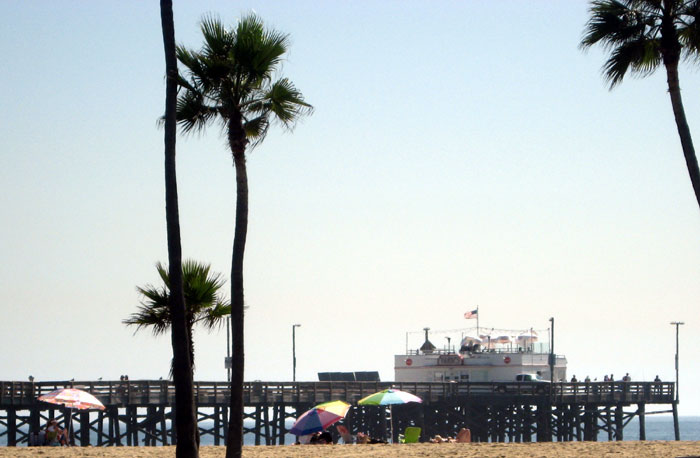 11 Rescued After 55-foot Boat Bumps Balboa Pier