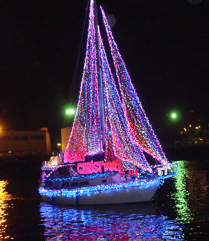 2013 Newport Beach Christmas Boat Parade Winners