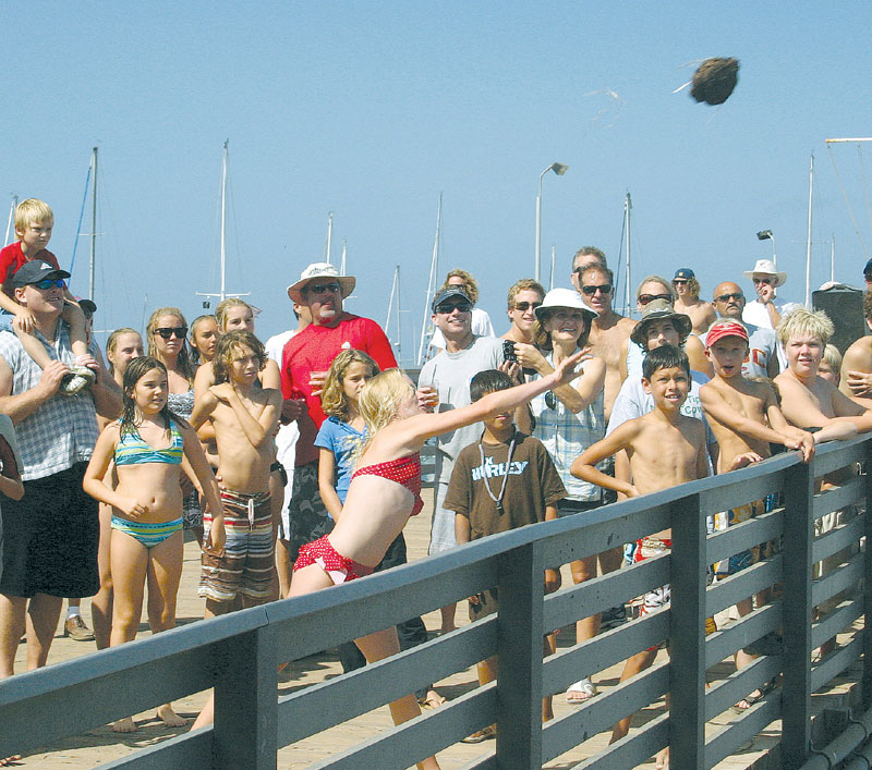 Two Harbors Hosts Annual Buffalo Chip Toss