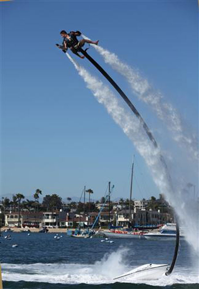 Newport Beach reverses course on jetpack
