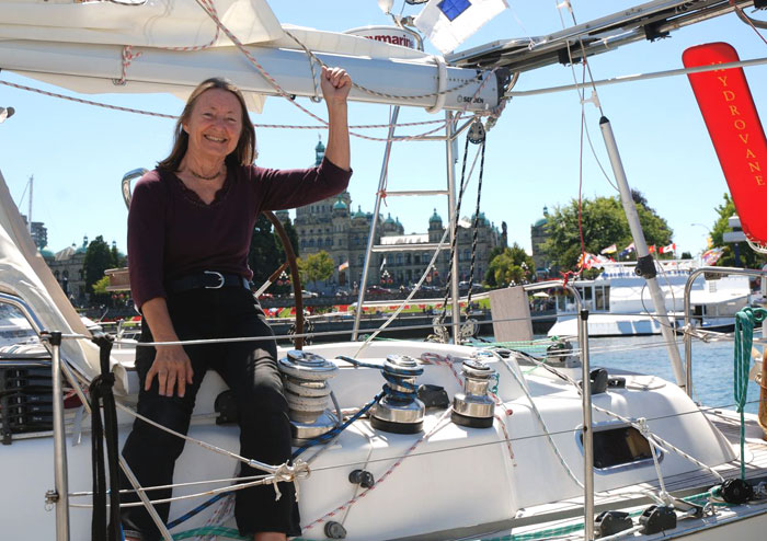 Circumnavigator Visits Long-Distance Supporters