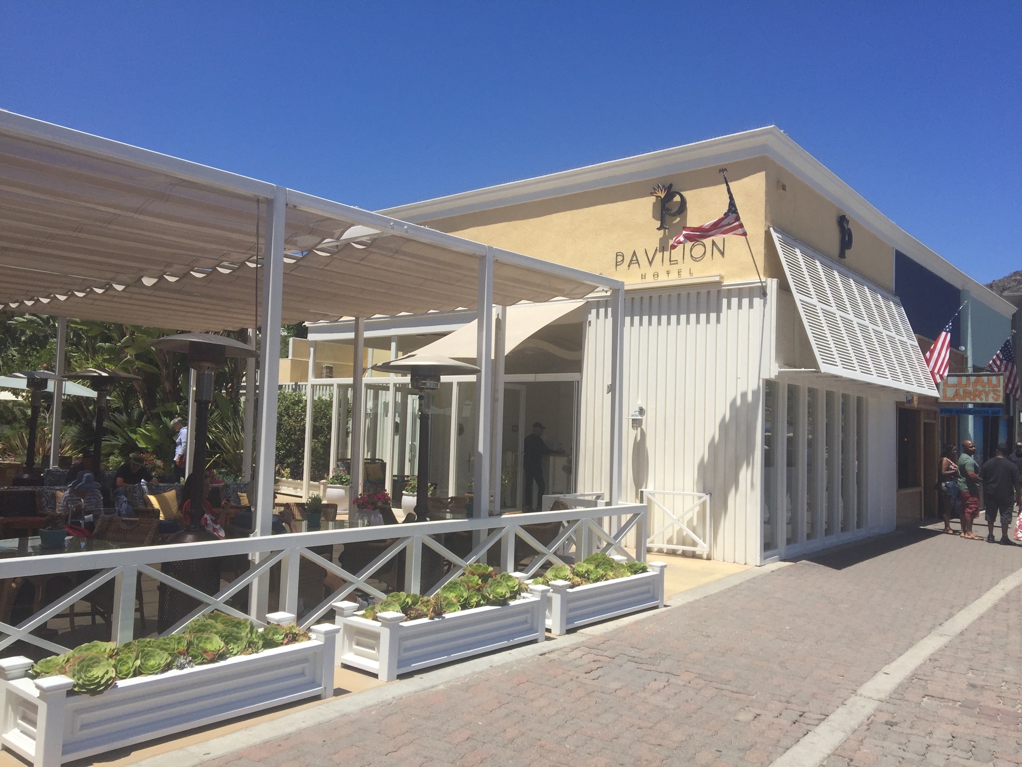 Pavilion Hotel