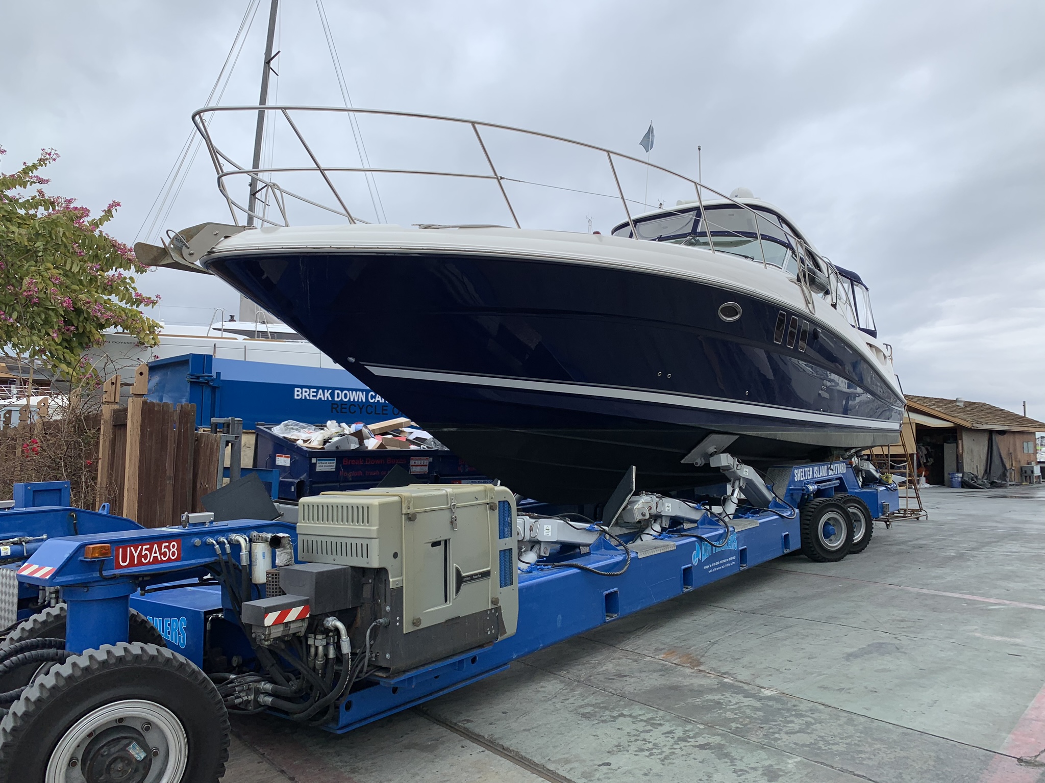 In-Water Hull Cleaning