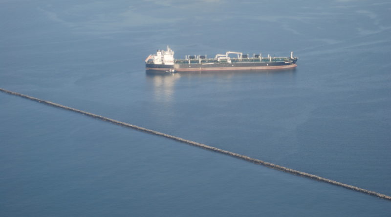 Long Beach breakwater